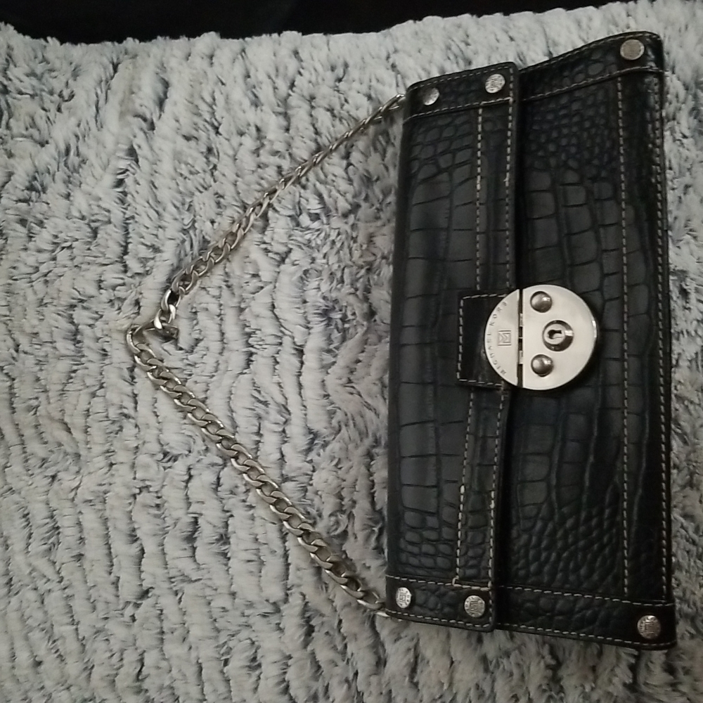 Black women alligator print hand bag. Very good conditions. No defects - Picture 2 of 10